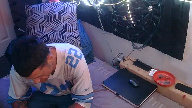 TheOneYouLove69 online show from 12, 2, 2026