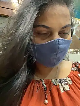 HaaniKaur online show from 11, 1, 2025