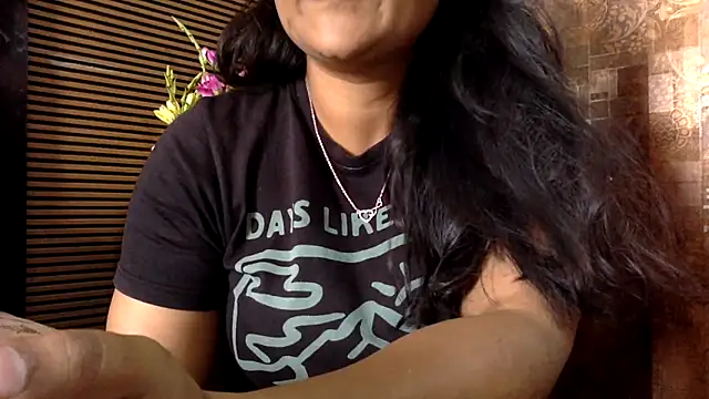 HaaniKaur online show from 16, 2, 2026