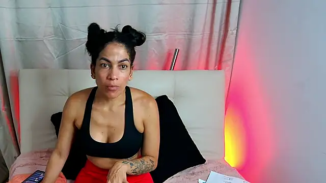 Snapshot of sara_smith45 chatting on 14, 3, 2025 sara smith45 online show from 14, 3, 2025