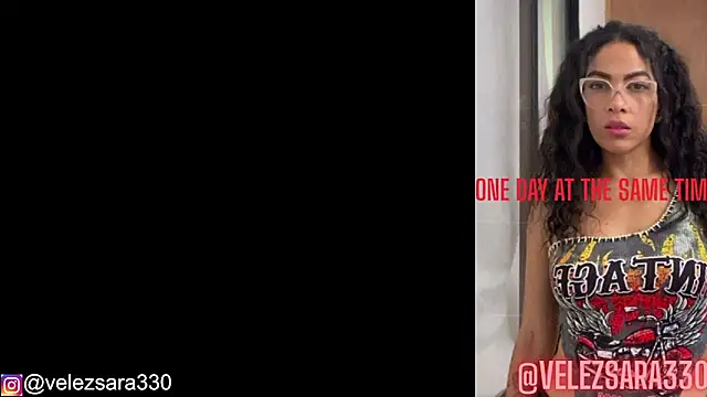 Snapshot of sara_smith45 chatting on 16, 9, 2025 sara smith45 online show from 16, 9, 2025