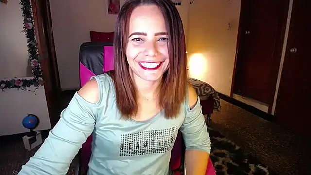 Snapshot of danielle_rose_1 chatting on 30, 9, 2025 danielle rose 1 online show from 30, 9, 2025