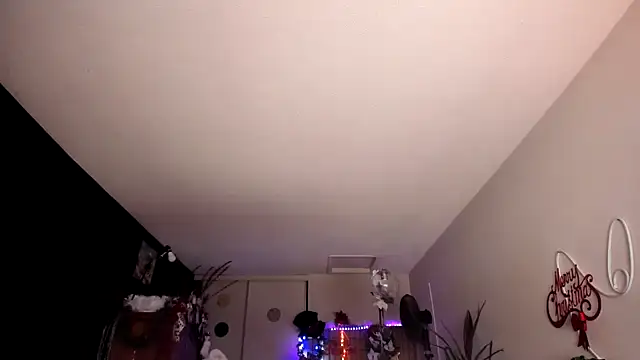 Snapshot of leatherz69 chatting on 30, 12, 2024 leatherz69 online show from 30, 12, 2024