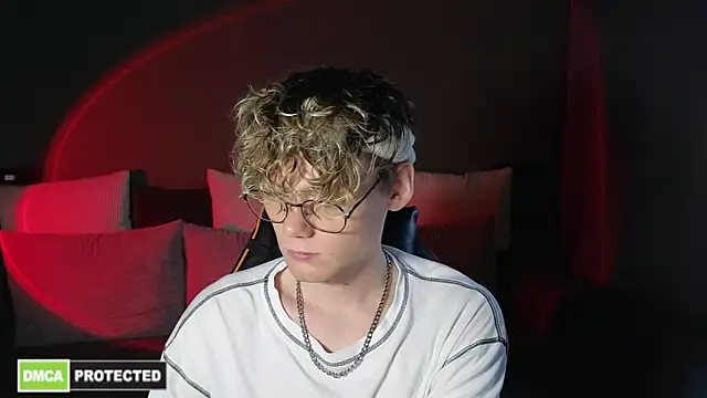 Keytaro online show from 10, 4, 2026