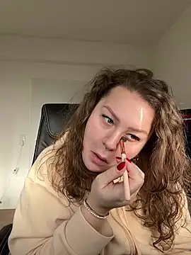 Snapshot of Fancy-Francy chatting on 17, 1, 2025 Fancy-Francy online show from 17, 1, 2025