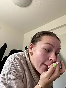 Fancy-Francy online show from 4, 8, 2026