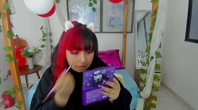 lussyevans24 online show from 17, 2, 2025