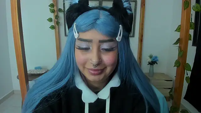 lussyevans24 online show from 21, 3, 2025