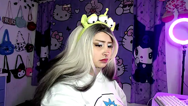 lussyevans24 online show from 6, 2, 2026