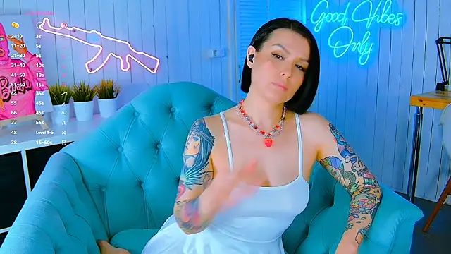 Snapshot of My_toys_pink chatting on 28, 3, 2026 My toys pink online show from 28, 3, 2026