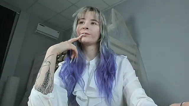 Snapshot of LexiWenford chatting on 30, 10, 2025 LexiWenford online show from 30, 10, 2025