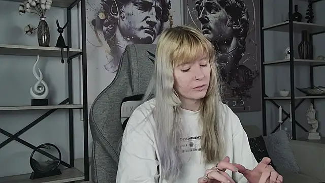 LexiWenford online show from 9, 6, 2026