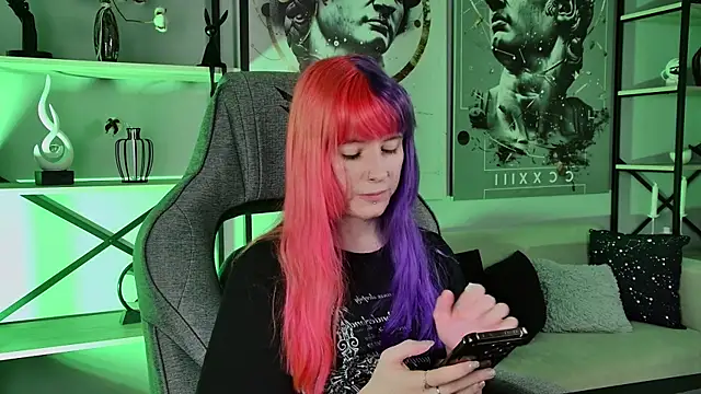Snapshot of LexiWenford chatting on 26, 6, 2026 LexiWenford online show from 26, 6, 2026