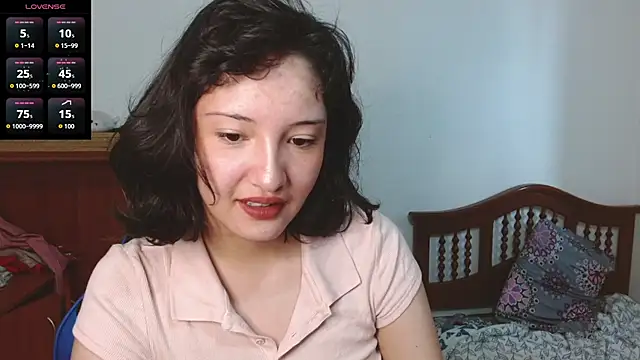 Snapshot of alexaa08 chatting on 27, 11, 2025 alexaa08 online show from 27, 11, 2025