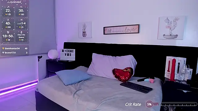 Natasha Kinski online show from 12, 2, 2025