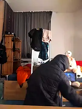 Snapshot of Dennis_2024 chatting on 13, 1, 2025 Dennis 2024 online show from 13, 1, 2025