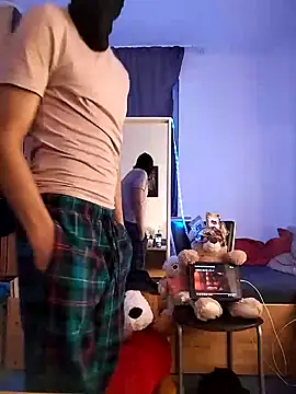 Snapshot of Dennis_2024 chatting on 13, 1, 2025 Dennis 2024 online show from 13, 1, 2025