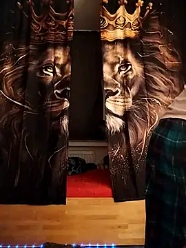 Snapshot of Dennis_2024 chatting on 19, 2, 2025 Dennis 2024 online show from 19, 2, 2025