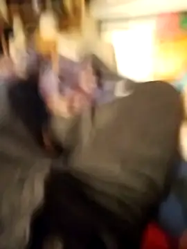 Snapshot of Dennis_2024 chatting on 14, 10, 2025 Dennis 2024 online show from 14, 10, 2025