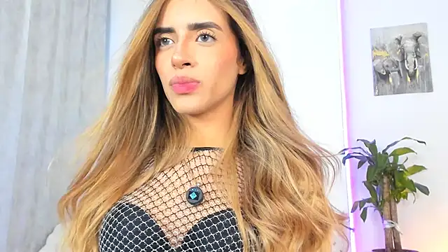 StormiRusso online show from 11, 9, 2025