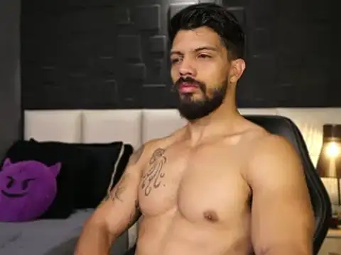 DannSaenz online show from 17, 2, 2025