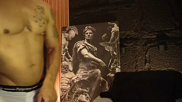 DannSaenz online show from 24, 9, 2025