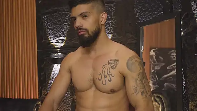 DannSaenz online show from 15, 10, 2025