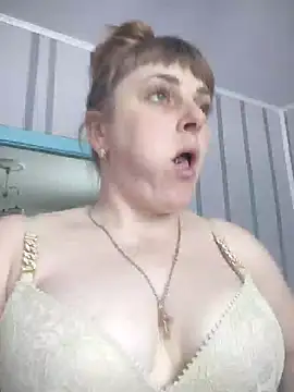 CoddessCrystal online show from 6, 1, 2026