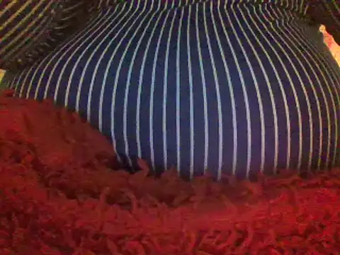 Snapshot of RoxiRedXXX chatting on 6, 1, 2025 RoxiRedXXX online show from 6, 1, 2025