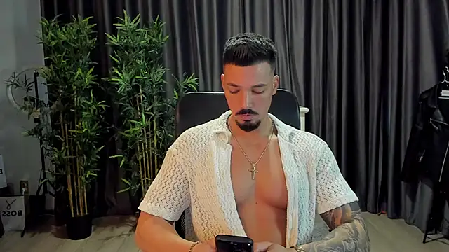 Snapshot of HaydenSpearss chatting on 1, 2, 2025 HaydenSpearss online show from 1, 2, 2025