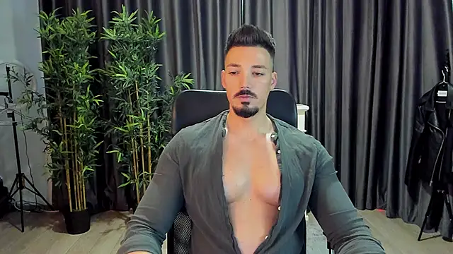 Snapshot of HaydenSpearss chatting on 1, 3, 2025 HaydenSpearss online show from 1, 3, 2025