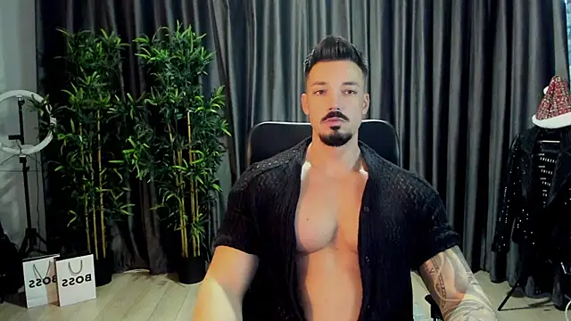 Snapshot of HaydenSpearss chatting on 23, 11, 2025 HaydenSpearss online show from 23, 11, 2025