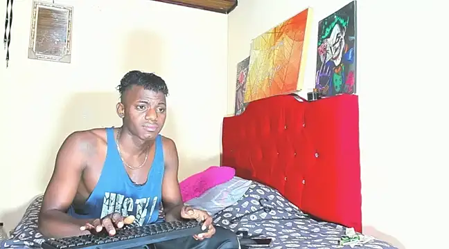 blackWhite hot online show from 10, 2, 2025