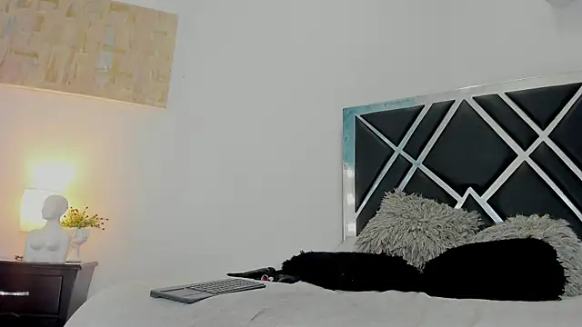 anahidolls online show from 9, 1, 2025