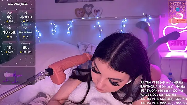 Veronica leal online show from 9, 12, 2024