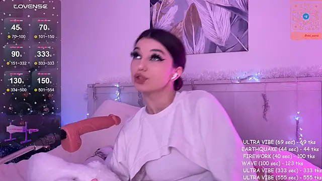 Veronica leal online show from 19, 1, 2025