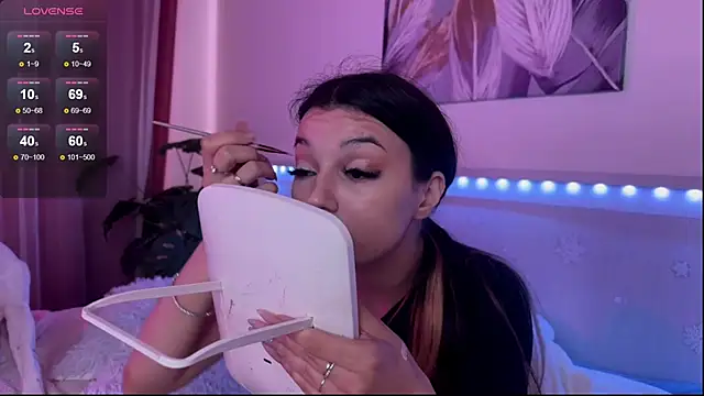 Snapshot of Veronica_leal chatting on 2, 7, 2026 Veronica leal online show from 2, 7, 2026