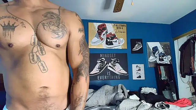 Snapshot of athephenomenal1 chatting on 3, 11, 2025 athephenomenal1 online show from 3, 11, 2025