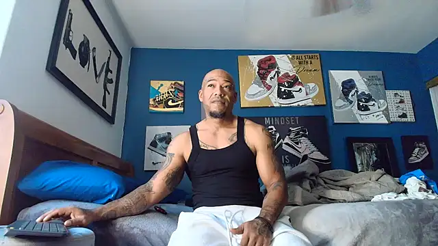 Snapshot of athephenomenal1 chatting on 7, 11, 2025 athephenomenal1 online show from 7, 11, 2025