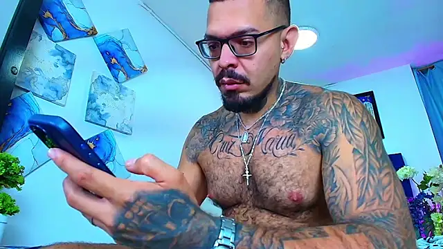 Adil aminn online show from 11, 4, 2026