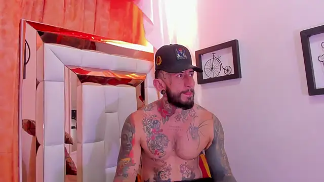 dilan scootk  online show from 4, 4, 2026