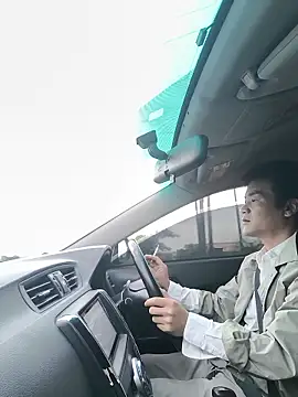 kisstoyousoon2024 online show from 14, 1, 2026