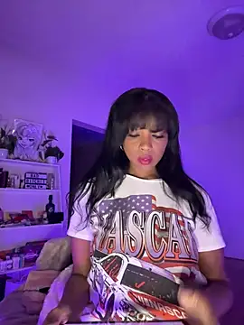 Blazerina online show from 6, 3, 2025