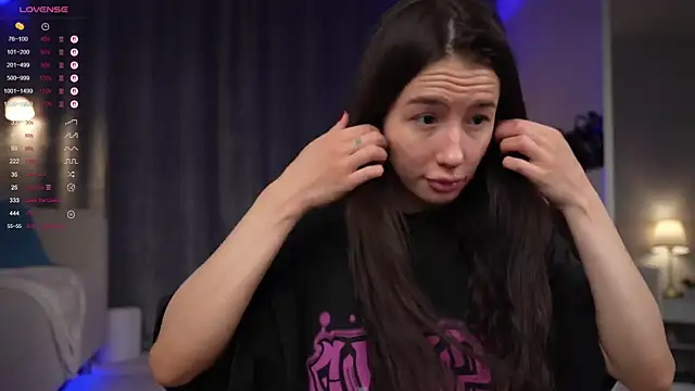 Amely Young online show from 13, 9, 2025