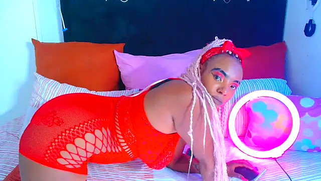 Snapshot of SAVAGExBOO chatting on 29, 10, 2025 SAVAGExBOO online show from 29, 10, 2025