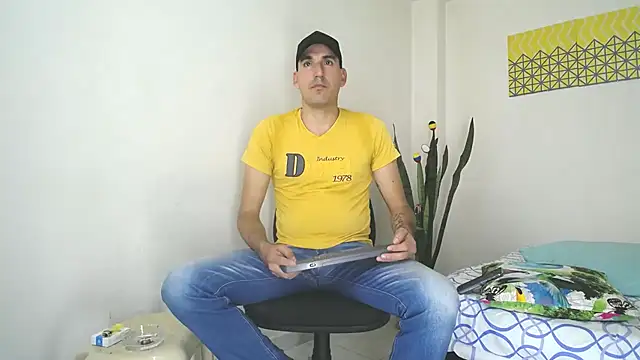 Snapshot of jayydenandjacob chatting on 10, 3, 2025 jayydenandjacob online show from 10, 3, 2025