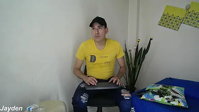 Snapshot of jayydenandjacob chatting on 15, 10, 2025 jayydenandjacob online show from 15, 10, 2025