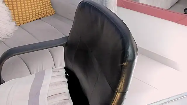 Pamela Rosal online show from 15, 3, 2025