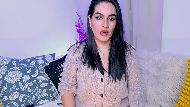 Pamela Rosal online show from 1, 10, 2025