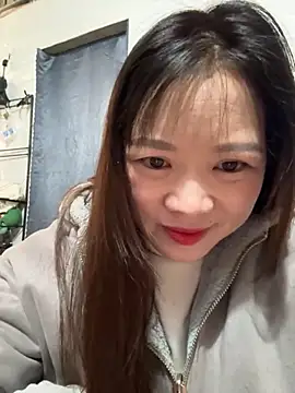 Snapshot of Hellen_111 chatting on 24, 11, 2025 Hellen 111 online show from 24, 11, 2025